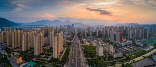 甌海區委書記王振勇 激揚新時代溫州人精神激發 奮戰奮進 新干勁 在建設 重要窗口 中高水平展現 甌海風景